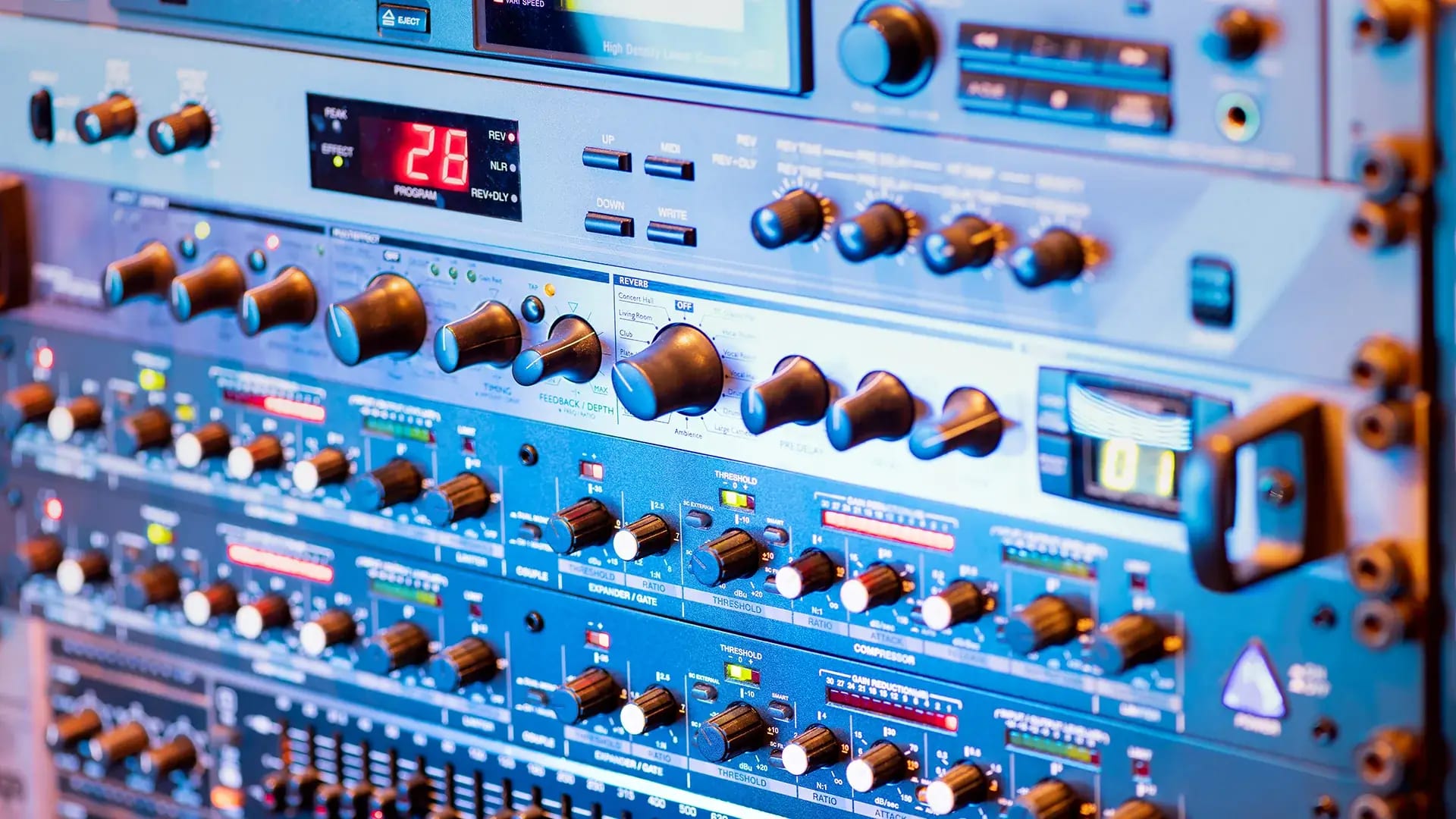 MUZIUM SOUND STUDIO Lab - Experimental audio tools and creative projects