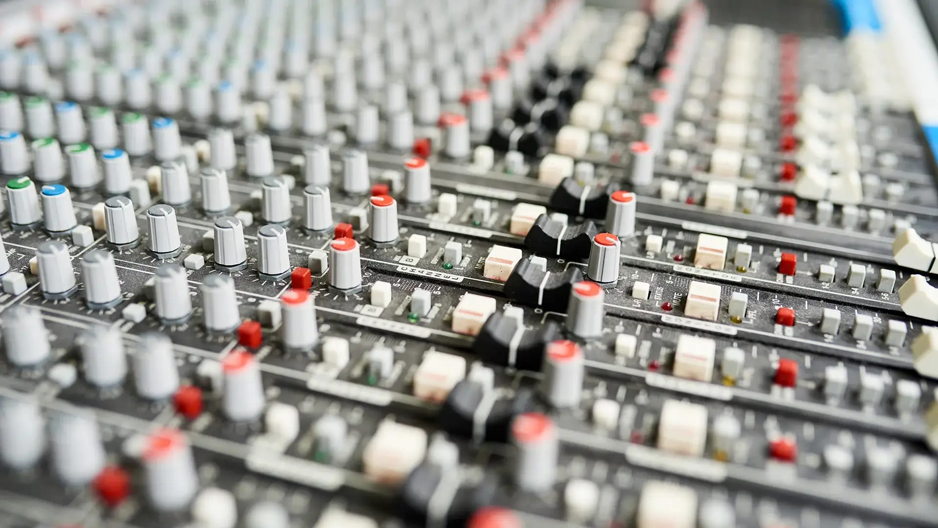 MUZIUM SOUND STUDIO music - Original compositions and soundtrack production